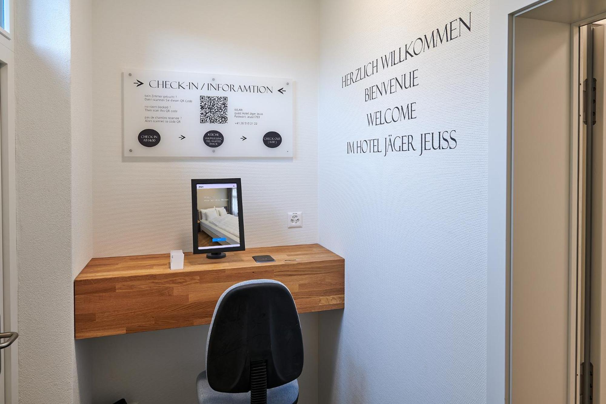 Hotel Jaeger Jeuss - Murten - Self-Check-In Exteriér fotografie